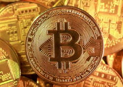 사상최고 美 증시에도 ‘산타랠리’ 없는 비트코인 왜?