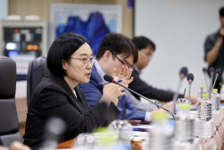 AI 도입 시급한데...중기 관련 예산은 정부안보다 줄어[only이데일리]