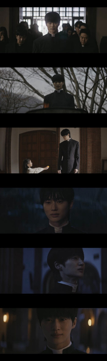 변우석, 팬심 제대로 읽었다…'열일'로 크리스마스 선물