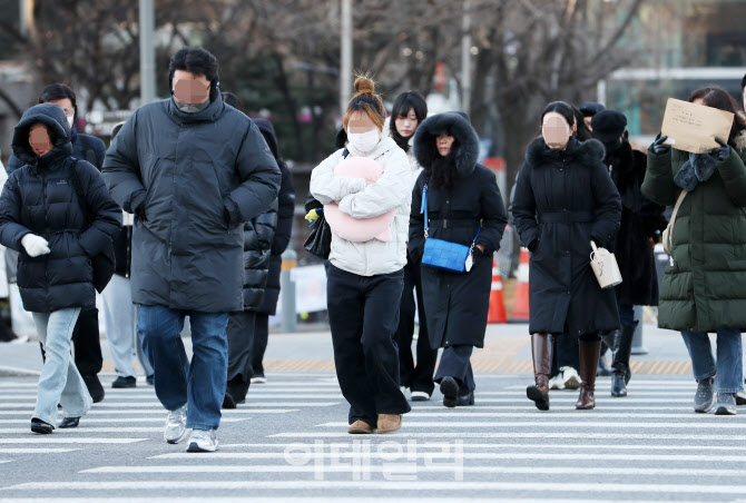  한파특보 속 출근길                                                                                                                                                                               
