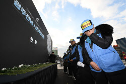 "처벌 0건·사과 0건" 12·29 제주항공 참사 유족들 절규