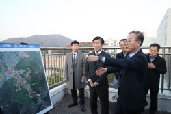 서리풀·용산정비창 ‘산 넘어 산’…내년 공급 정책 발표 가능할까