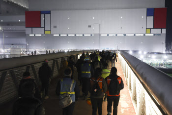 'K칩 심장' 평택·용인 첨단 메가팹…피지컬AI 원년 연다