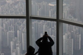 '文정부 급등기' 넘어선 서울 집값…올해도 심상찮다