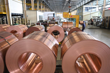 AI 데이터센터에 국방비 경쟁까지…구리값 더 오르나