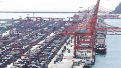 11월 경상수지 122.4억달러 흑자…반도체·자동차 수출 호조(상보)