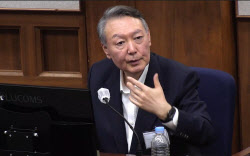 '내란 혐의' 윤석열 결심공판 자정 넘기나…새벽 마무리 전망