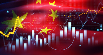 중국 상하이지수 4100선 돌파, 10년여만 최고치 깼다