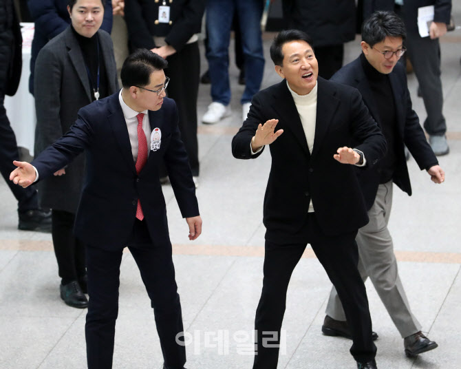  도봉구청 방문하는 오세훈 서울시장                                                                                                                                                                