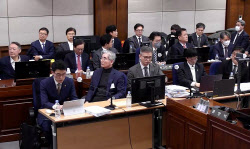 尹 '무박2일' 결심?…재판부 "기일 다시 잡는 것도 방법"