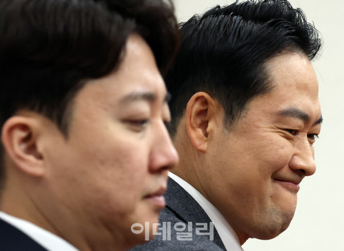 통일교·공천헌금 특검 연대, '발언 마친 장동혁-이준석'                                                                                                                                   