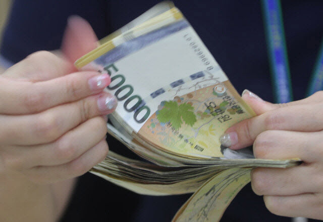 11월 통화량 1조 9000억원 줄어…‘수익증권 제외’ 개편 영향