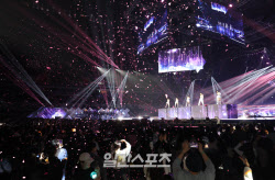 K팝 공연장 급하다고 많이 만드는 게 아니라 두 마리 토끼 잡아야 [공연장 갑질]