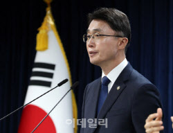 TDX 혈서 소환한 류제명 차관 “독자 AI 개발진은 ‘영웅’…끝까지 달리게 하자”