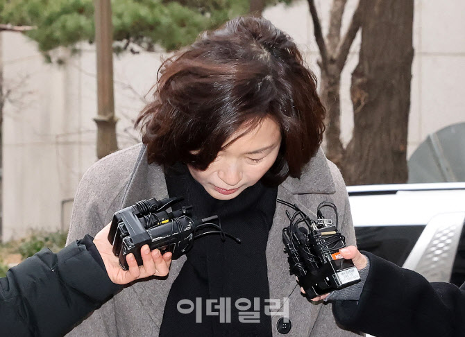 고개숙인 김경 서울시의원                                                                                                                                                                          