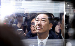 `김병기 늑장수사` 비판에…국수본부장 "원칙 변함 없다"