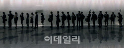 더 길어진 백수생활, 월세 마저 올랐다…2030 '초유의 상황'