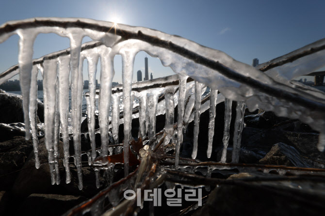 한파에 갇힌 여의도 도심                                                                                                                                                                           