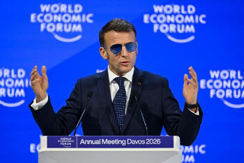 유럽 정상들, 다보스서 美 그린란드 야욕 맞서 단결 강조