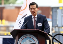 '60조 캐나다 잠수함' 총력전 나선 한화…김동관, 직접 등판[only 이데일리]