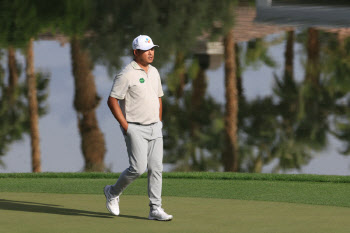 5년 만의 패권 도전 김시우·아빠 된 김성현, 아멕스 1R 9언더파 '맹타'