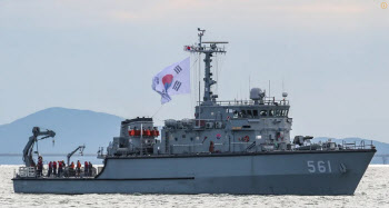 바닷속 지뢰 제거 '소해함', 국산화·유무인 복합으로 더 강해진다[김관용의 軍界一學]