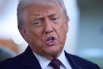 “마음 급한 트럼프, 대미투자 시간 끄는 韓에 관세 압박”