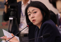 “나한테 반말?”…욱한 배현진, 남의 손녀 얼굴 ‘덜컥' SNS 박제