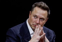 "머스크의 스페이스X, IPO 앞두고 xAI와 합병 논의"…우주 데이터센터 구상 가속