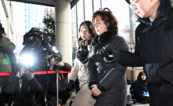 김경, 4번째 소환조사 16시간 만에 종료…"거듭 죄송"