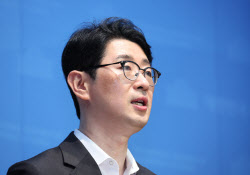 “서학개미 탓하더니, ‘테슬라’ 몰빵한 李 정부 고위직”…주진우 직격