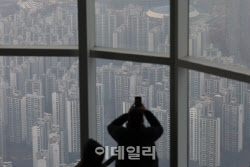 李 "무슨 수를 써서라도 집값 안정"…공급대책 후 '세제 손질' 수순