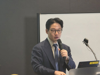 재무 리스크 부른 볼파라 인수…서범석 루닛 대표 “3~5년 후 평가 달라질 것”