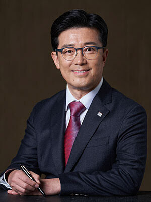 “이창용 51%룰은 오버 액션…스테이블코인 빅브라더 봐야”