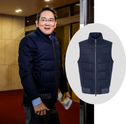 출장길 '단골룩'…이재용의 '란스미어' 애정[누구템]