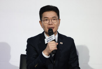 정원오 성동구청장,  서울시장 출마 공식화…"행복한 서울 위해 노력"