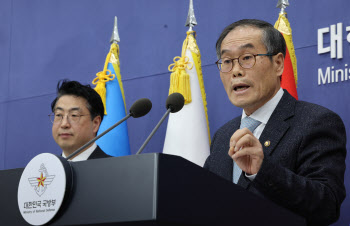 [only 이데일리]재개된 KDDX 사업 또 '삐걱'…선도함 건조비 이견