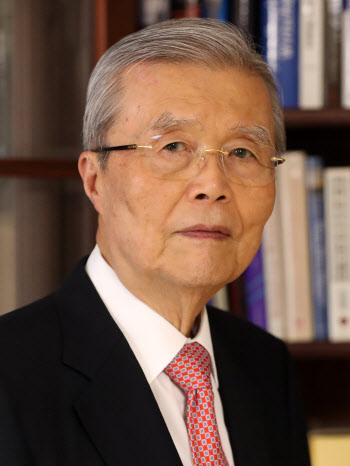 "집값, 역대 정부서 세금으론 못 잡아…근본원인은 수도권 집중"[만났습니다]②