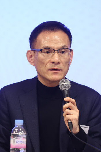 벤처업계 “가상자산거래소 지분상한 15~20% 추진, 창업·혁신 꺾는 역주행”