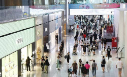 "밑바닥 찍었나" 면세업계…임대료 40% 낮추고 '턴어라운드' 시동