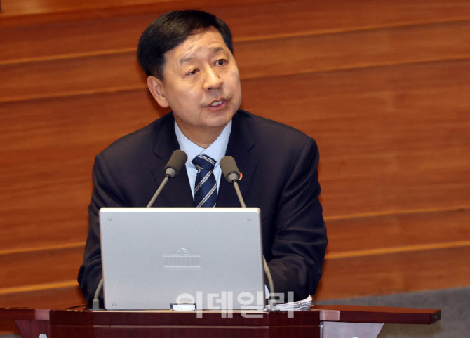 경제분야 대정부 질문, '답변하는 구윤철 경제부총리'                                                                                                                                      