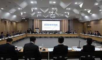 "복제약 매출이 혁신신약 마중물"…한국제약바이오협회, 약가인하 유예 촉구