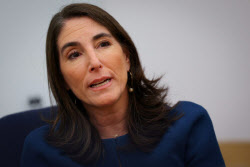 클리블랜드·댈러스 연은 총재 “금리, 장기간 동결 가능성”…매파 기조 재확인(종합)