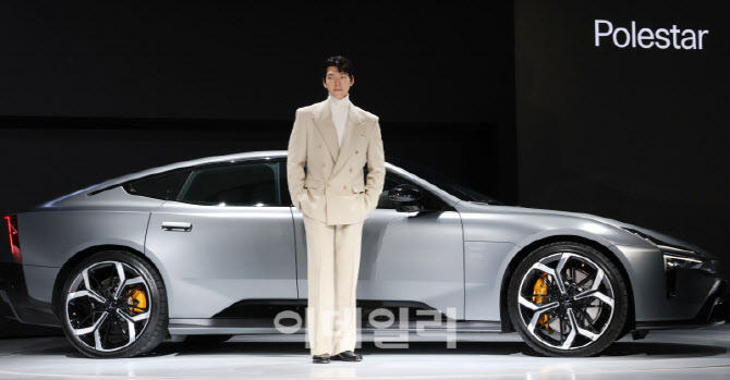 김우빈, 폴스타 엠버서더의 위엄                                                                                                                                                                    