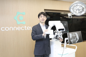 "AI영상진단·수술 로봇 모두 갖춘 의료AI계 다크호스"