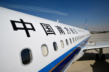 "한조각씩 빼갔다"…중국이 美·유럽에서 비행기를 훔친 방법