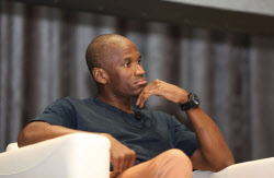 “비트코인과 나스닥 간 디커플링, 달러 신용경색 경고등“