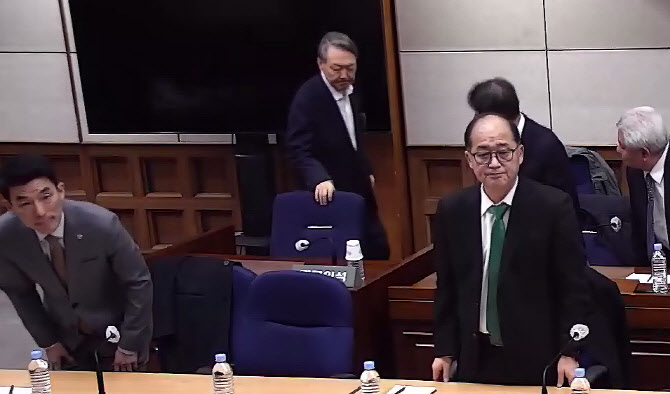  윤석열 '내란 우두머리' 1심 무기징역                                                                                                                                                    