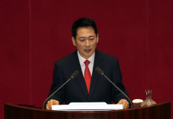 장동혁, 尹 무기징역에도 '절연'은 없었다…"사죄해야 하는 건 이재명"(상보)