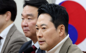 장동혁 "李대통령 X에서 기적의 억지 봐...대출 규제 탓에 집 못사"